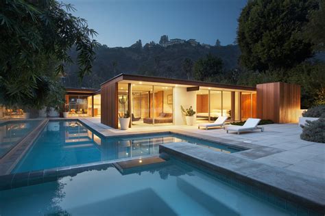 modern homes  southern california offer  indooroutdoor lifestyle dwell