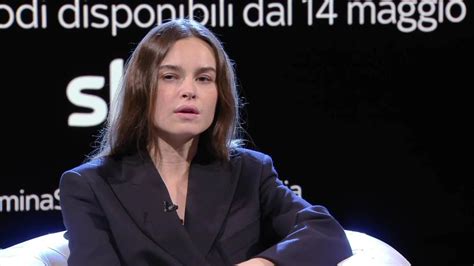 watch kasia smutniak la video intervista per domina vanity fair italia