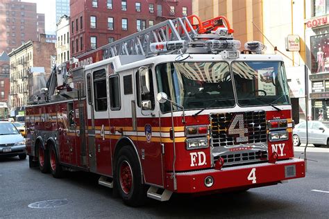 fdny fire truck model twh collectibles leesburg volunteer fire