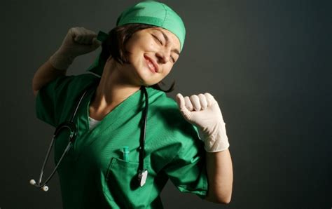 night shift nurses 4 tips for the off hours tour