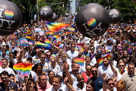 new york pride 2019 millions turn out for one of the largest gay pride