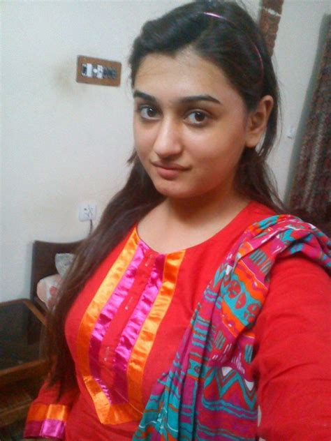 Indianpakibabes Gorgeous Pakistani Hot Babe Selfie Part ¾