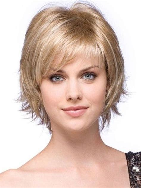 40 Beautiful Short Hairstyle With Bangs You Ll Love Thick Hair Styles