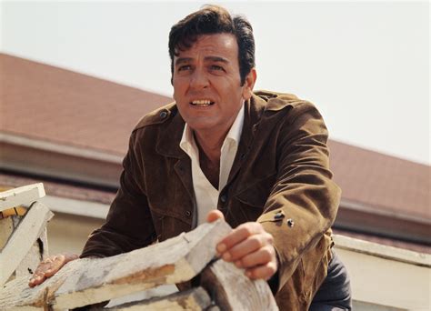 Mike Connors Long Running Tv Sleuth In ‘mannix ’ Dies At 91 The New