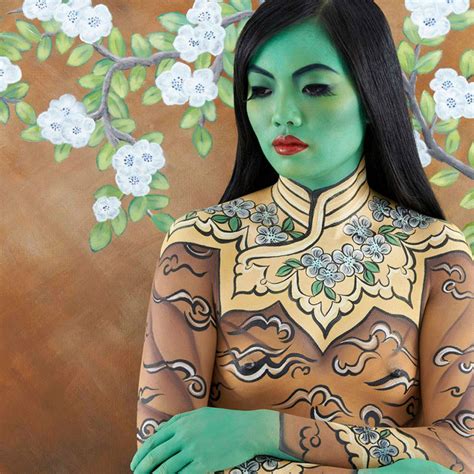 New Body Art From Emma Hack Beautiful Women And A Look At Painting