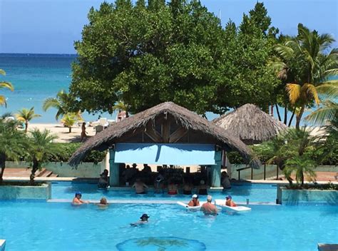 swim up bar couples resorts negril jamaica couples negril