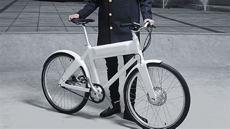 lichtgewicht elektrische fiets met deens design rtl nieuws