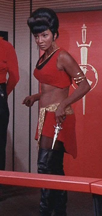 lt uhura aka nichelle nichols star trek 1966 ® {t r l } mirror