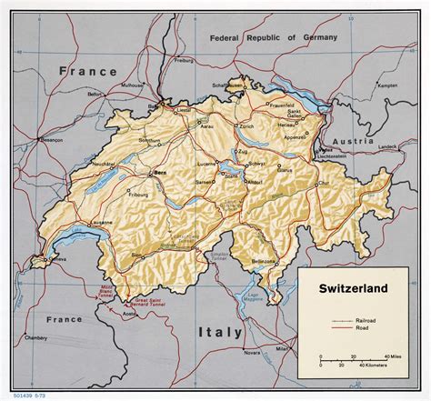 grande detallado mapa politico de suiza  relieve carreteras ferrocarriles  principales