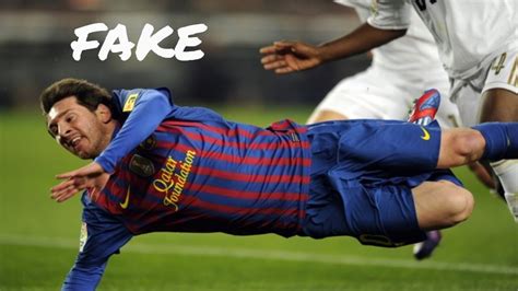 Lionel Messi Crazy Fake Dives Youtube