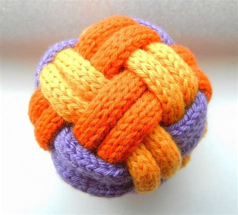 knitting pattern decorative toy balls loom knitting stitches