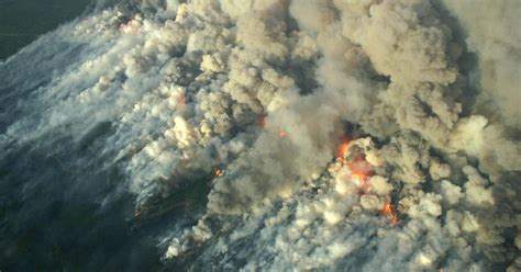 massive wildfire hits northwestern wisconsin cbs news
