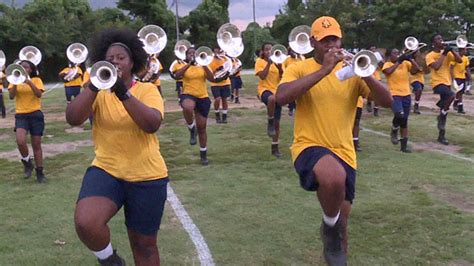 nc  marching band plans  bring   game    chart