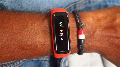 samsung galaxy fit 2 review samsung s cheapest tracker