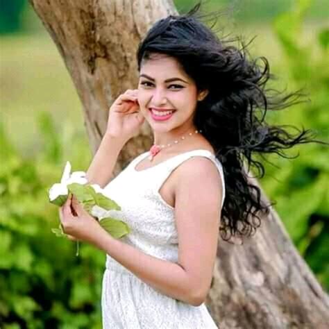 Pin By Roshani Piravinthan On New Sri Lanka Actress