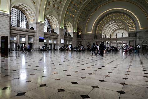 union station  dc  ultimate guide curbed dc
