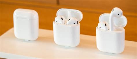 counterfeiters  hungry   piece  apples  airpod market ars technica today weird