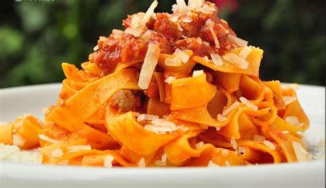 Cucina Italiana Pasta Alla Bolognese La Vera Ricetta