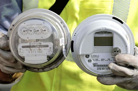 truth  smart meters   save   money  enhanced