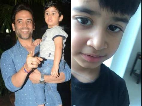 Tusshar Kapoors Son Laksshya Asking People To Stay Home Amid
