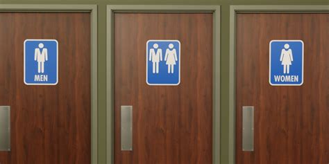 19 essential rules for office bathroom etiquette huffpost