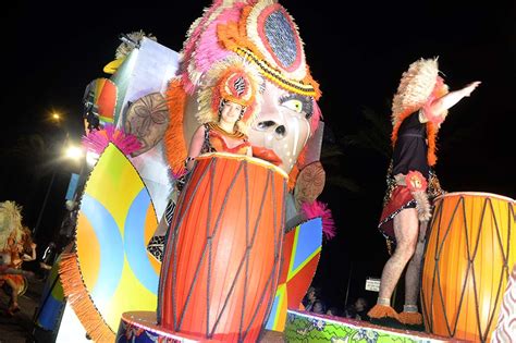 lunatics calafell carnaval penedes