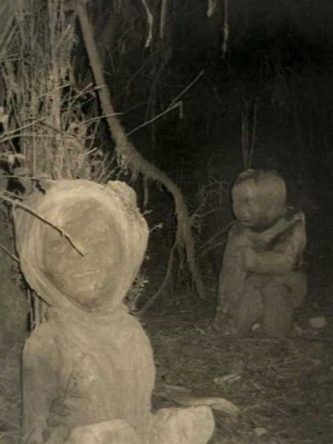 creepy vintage photos that will give you the chills 25