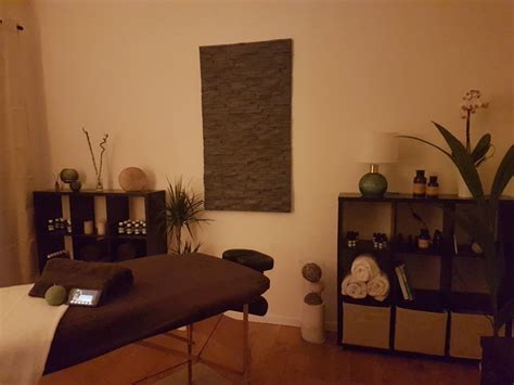 aménagement et décoration d un cabinet de massage bien être トロピカル