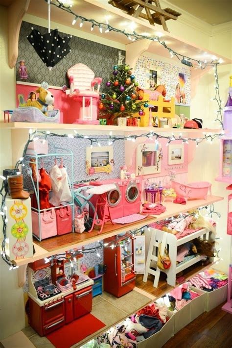 dollhouses  adorable youll    move  part