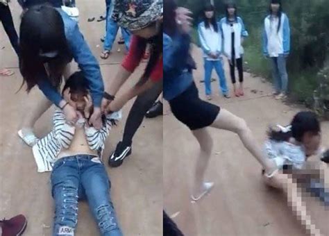 video captures chinese female teens beating up and stripping a girl asia news asiaone