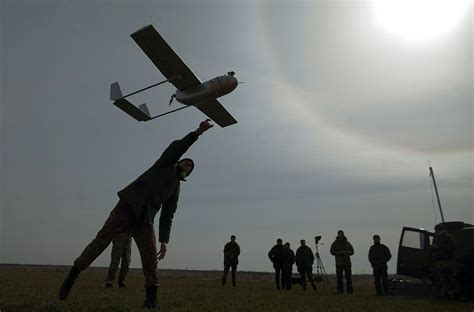 ukraines drone army  born   crucible  conflict newspread