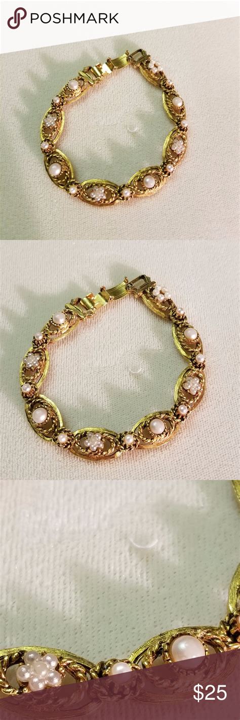 signed florenza seeded pearl and gold tone bracele