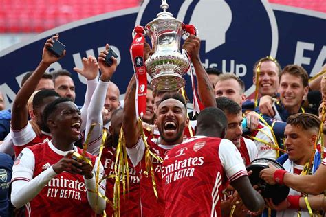 special   arsenal fa cup victory  chelsea