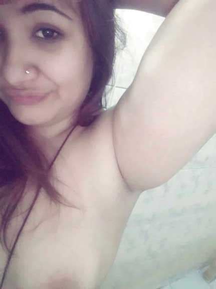 boobs selfie aur chut k epics bheje apne lover ko indian sex photos