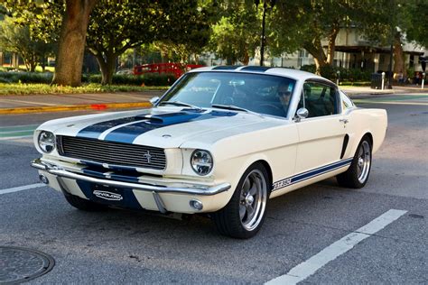 1966 Shelby Gt350 In Wimbledon White Shelby Shelby Gt Twin Disc
