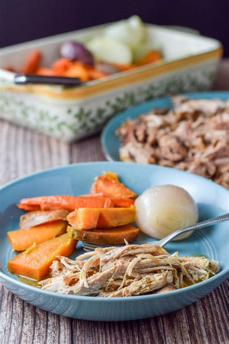 pulled pork perfectly delectable recipe dishes delish