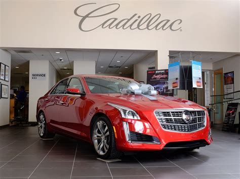 cadillac  fastest growing luxury brand   top speed