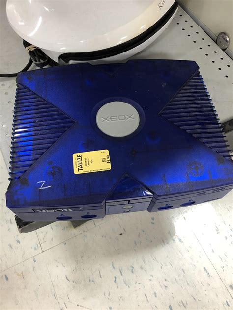 information   blue xbox purchased    thrift store rxbox