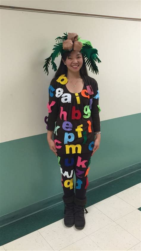 100 easy ideas for book week costumes in 2019 teacher costumes storybook character costumes