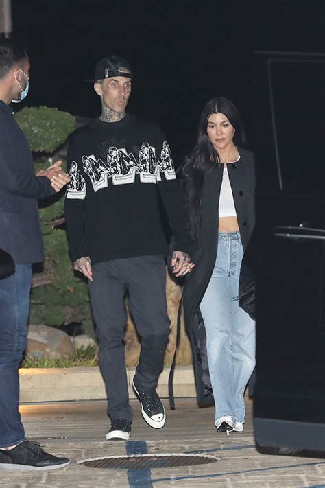 Kourtney Kardashian And Travis Barker Hold Hands On Date Night — Pics