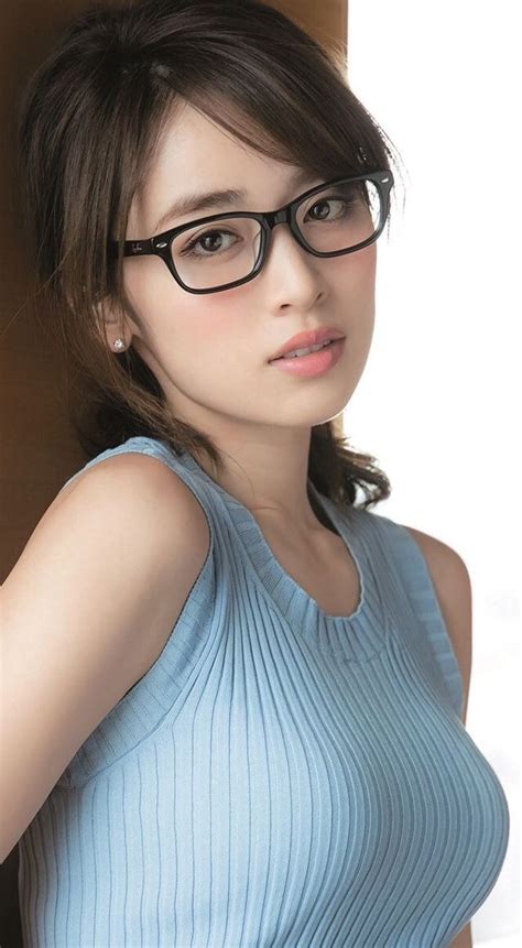 「眼鏡娘」おしゃれまとめの人気アイデア｜pinterest｜ドスカラス 女性 アジアの女性 美しいアジア人女性