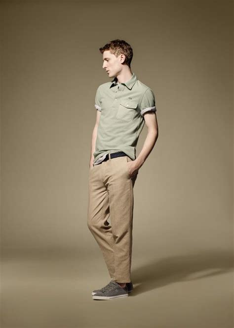 lacoste presents   collection  unconventional chic men lacoste spring summer  calca