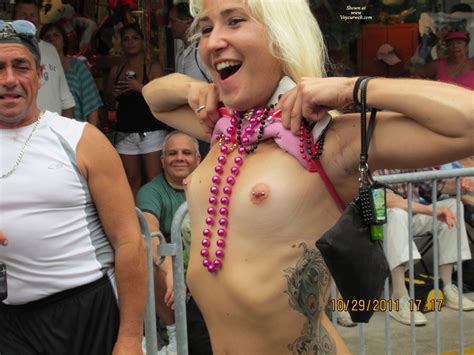flashing her pierced nipples november 2011 voyeur web hall of fame