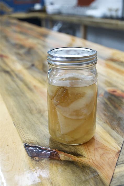 what to expect the first time you drink kombucha kitchn