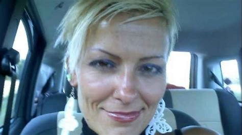 pics nurse daniela poggiali kills 38 patients takes selfies with corpses