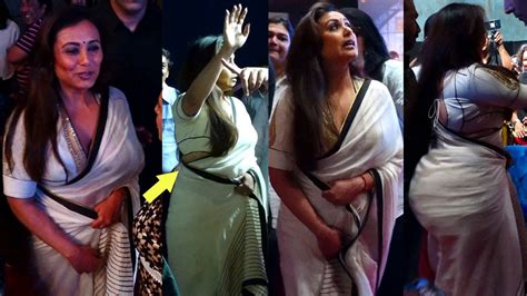 Ohh No 😲😱 Rani Mukerji Gets Uncomfortable In White Backless Saree At