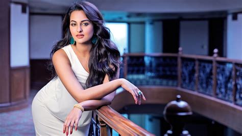 sonakshi sinha in white dress hot pose hd wallpapers bollywood
