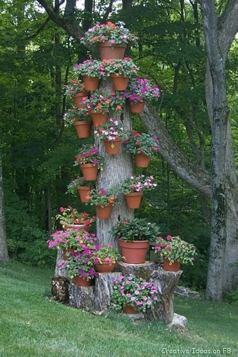 ideas  recycle tree stumps  garden art  yard decorations