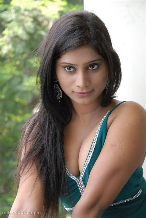New Telugu Actress Mithuna Waliya Hot Stills