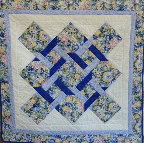 traditional quilts  quilts  people guilas art  assorted